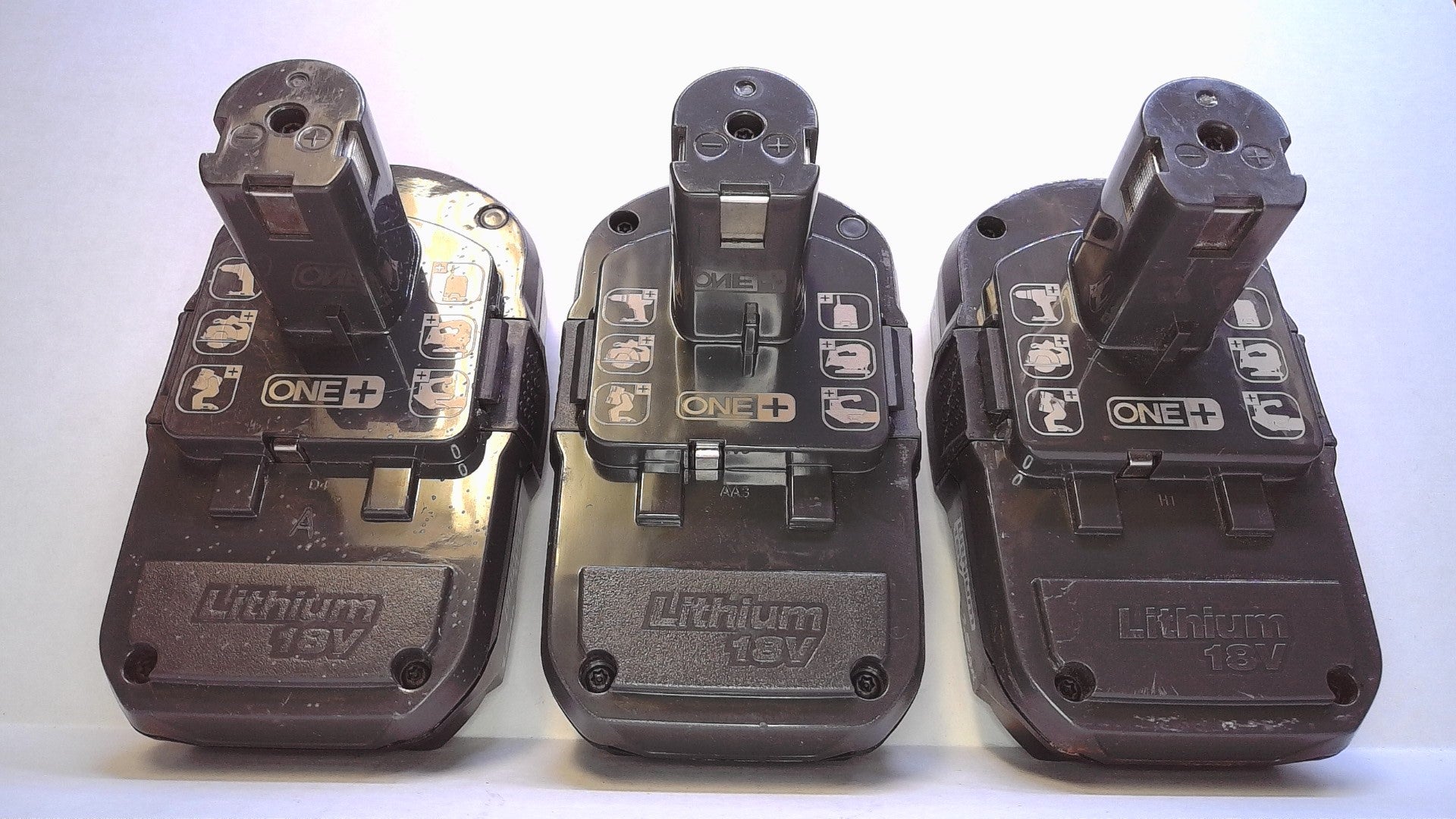(Lot of 3) Ryobi P189 18V 1.5Ah Battery Packs (7023560622263)